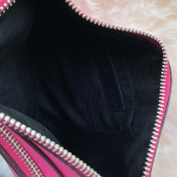Rebecca Minkoff Avery Bag in Magenta Pink - Picture 2 of 4